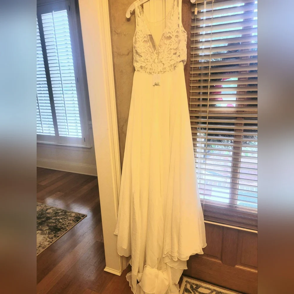 Wedding Dresses Sz 12 Ven Style - Picture 4 of 7